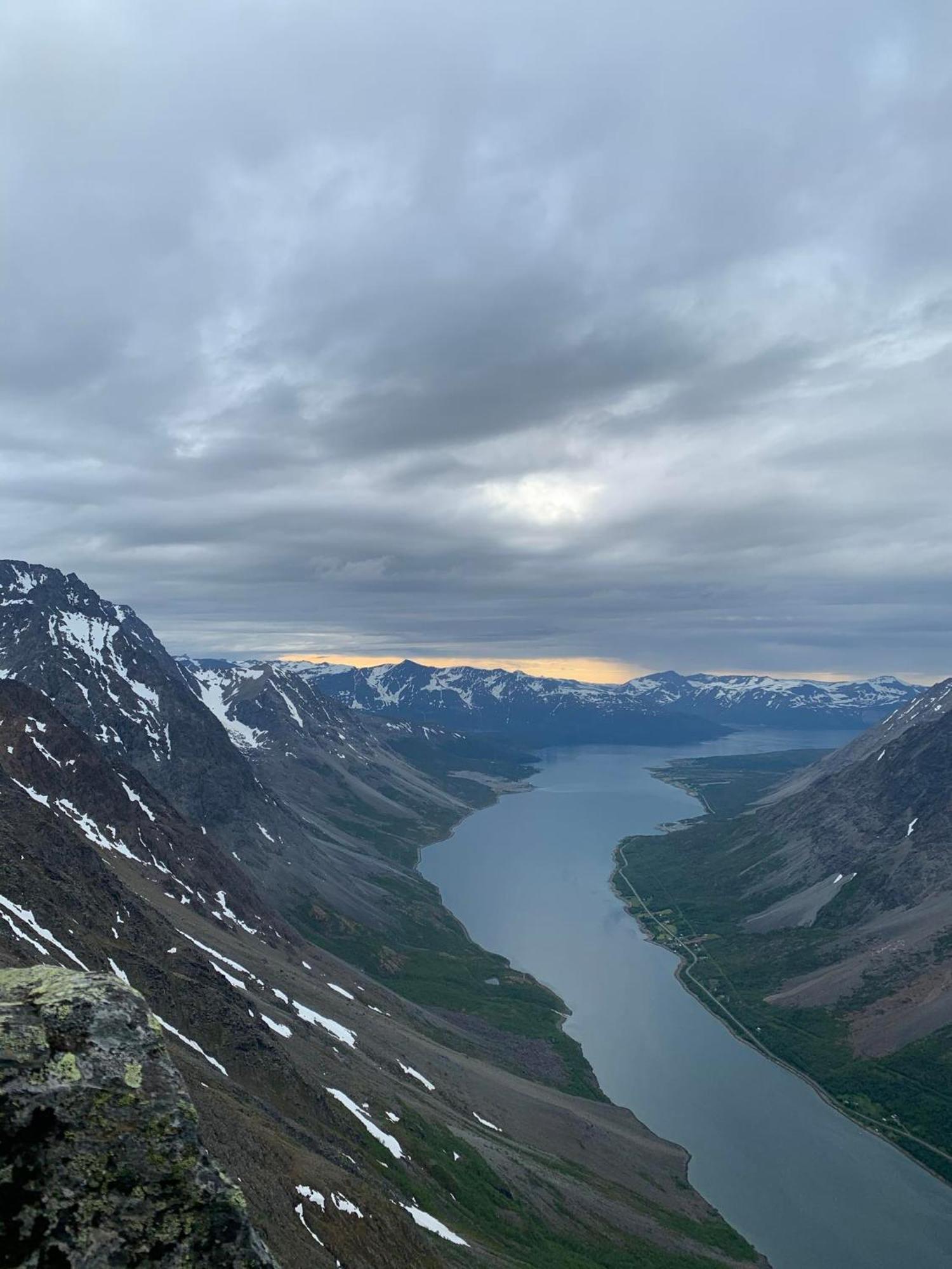 Lyngen Apartments Lyngseidet Zewnętrze zdjęcie