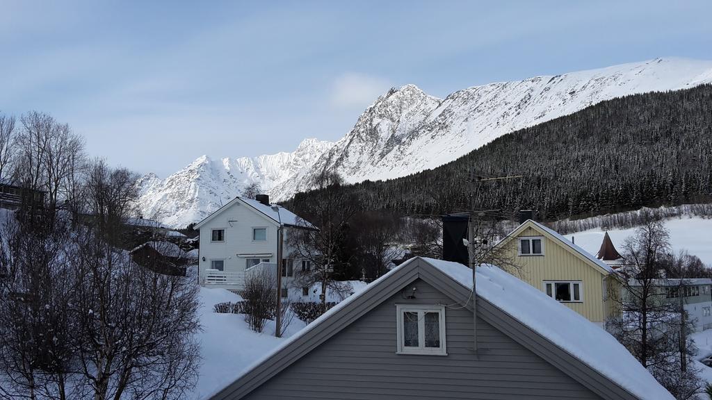 Lyngen Apartments Lyngseidet Pokój zdjęcie